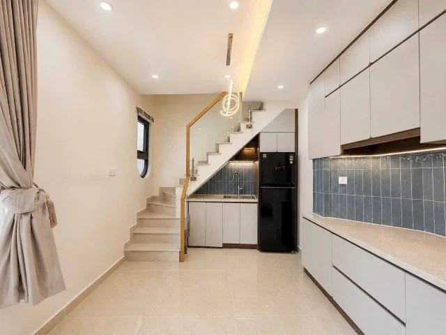🇻🇳 TRẦN QUỐC TOẢN – SÁT CHỢ TÂN ĐỊNH • 3 TẦNG • 2PN 2WC • 3.5 TỶ