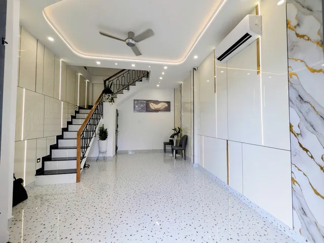 NHÀ MẶT TIỀN KINH DOANH - THIẾT KẾ HIỆN ĐẠI - 5 TẦNG - NGANG 4.8M - 28M² - TRƯỜNG SA
