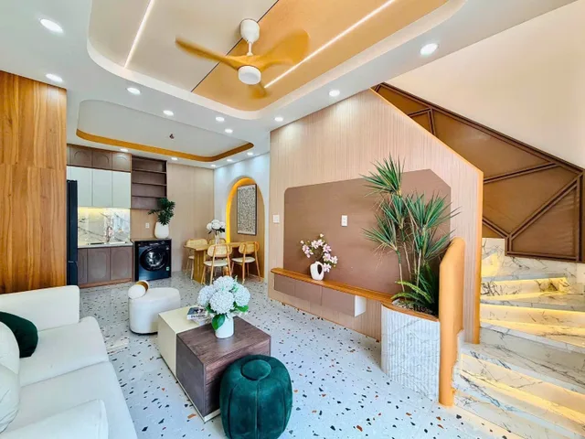 BÁN NHÀ 2 TẦNG HẺM XE HƠI GÒ VẤP 32M² GẦN CÔNG VIÊN LÀNG HOA 4,05 TỶ