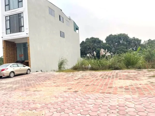 124m2 đất mặt đường TL381, đấu giá giai phạm, vỉa hè 17m + sau nhà 100m2, tạo dòng tiền đợi x2 ngon lành