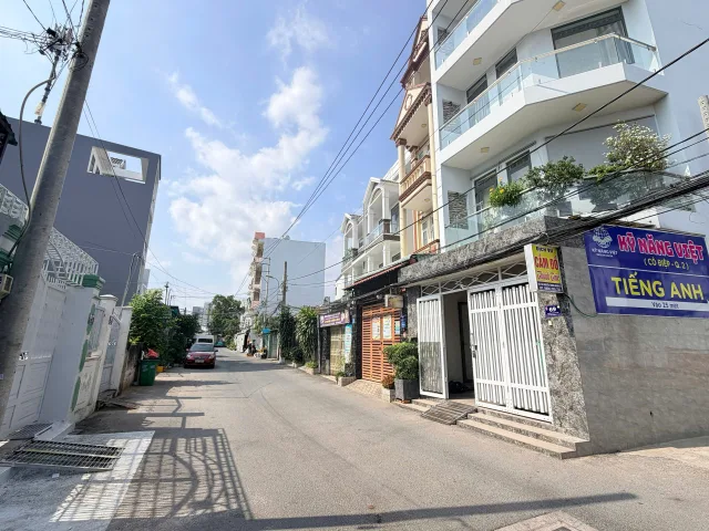 Bán đất góc 2 mặt tiền Nguyễn Trung Nguyệt Q2 ko lộ giới ngang 6,4m nở hậu. Giá TL