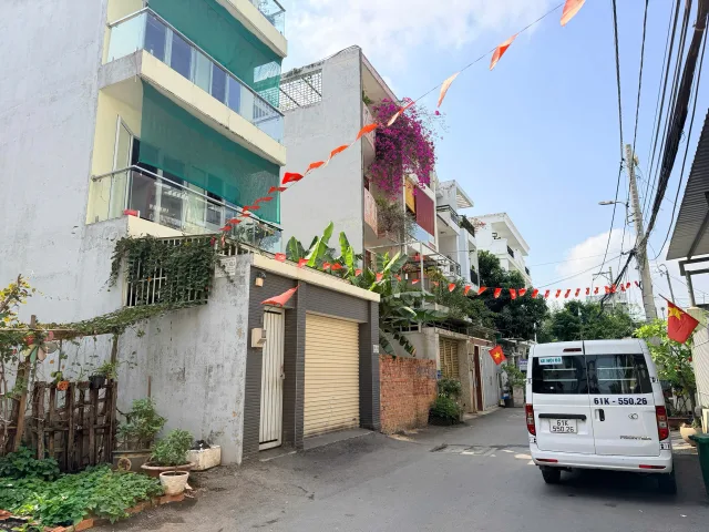 Bán nhà dự Án Quận 2, bán nhà phố khu Lê Văn Thịnh NHÀ 4 TẦNG – 115M² – SÂN ĐẬU Ô TÔ ngang 5m Giá TLcc