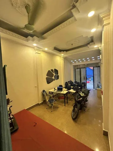 Bán Nhà riêng 50m2 có sẵn 40 m2 thổ cư giá 19.9 tỷ tại Đường Nguyễn Chí Thanh Phường Láng Hạ Quận Đống Đa Hà Nội