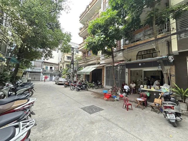 Chính chủ bán nhà riêng, phân lô tại Xã Đàn Đống Đa, 35m2, vỉa hè kinh doanh tốt, chỉ 13.68 tỷ.