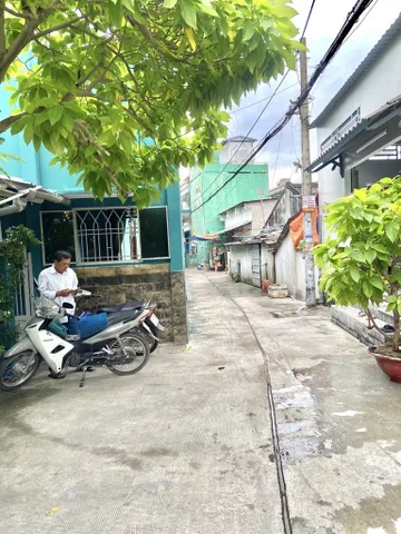 Bán Nhà riêng 100m2 có sẵn 100 m2 thổ cư giá 4.3 tỷ tại Đường Tỉnh Lộ 10 Phường Tân Tạo Quận Bình Tân TP. Hồ Chí Minh
