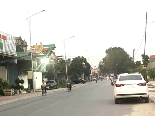 Bán 121,5m2 đất đấu giá Giai Phạm, Sát KCN Phố Nối A, Mặt đường DT381, tạo dòng tiền cực đẹp