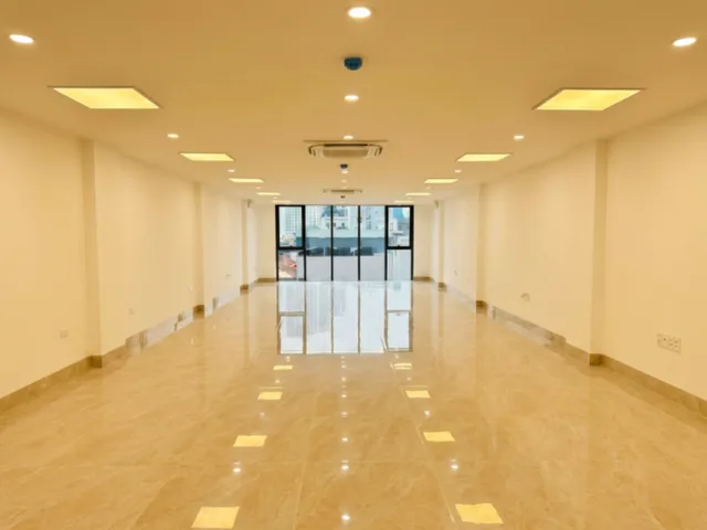 BÁN GẤP NHÀ MẶT PHỐ THƯỢNG ĐÌNH, LÔ GÓC, VỈA HÈ RỘNG, DT 53 m² x5T, VIEW THOÁNG, 20 TỶ