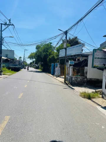 Lệ Sơn 2 - Sau lưng chợ Lệ Trạch - Ngang 6m