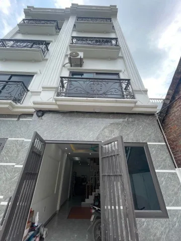 Bán Nhà 5 tầng x45m2 oto , sát tây thăng long , gần vin đan phượng , chỉ hơn 4 tỷ