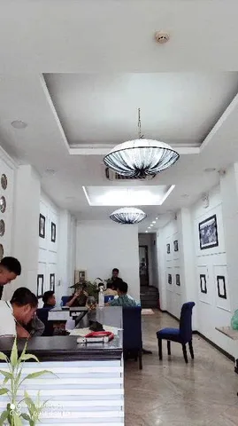 BÁN KHÁCH SẠN MẶT PHỐ HÀNG BÔNG – HOÀN KIẾM – 9 TẦNG – 20 PHÒNG – DOANH THU 8 TỶ/NĂM – 150 TỶ
