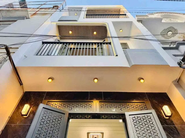 KHU VIP TÂN BÌNH - 3 TẦNG HIẾM NHÀ BÁN