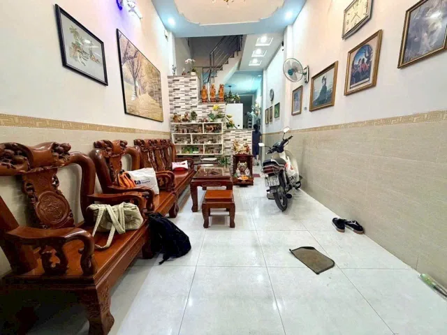 BÁN NHÀ MẶT TIỀN NGUYỄN VĂN CÔNG GÒ VẤP 60M² 4 TẦNG 7,68 TỶ KẾ CÔNG VIÊN GIA ĐỊNH