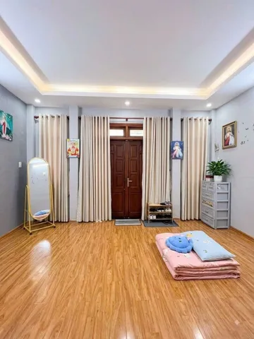 BÁN NHÀ DƯƠNG CÁT LỢI NHÀ BÈ 71M² 4 TẦNG 5PN 6,5 TỶ HẺM XE HƠI 10M KẾ QUẬN 7