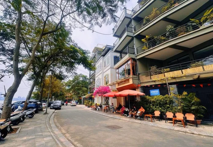 BÁN TOÀ KHÁCH SẠN 9 TẦNG MẶT PHỐ VIP NHẤT TÂY HỒ-VIEW HỒ TÂY TRIỆU ĐÔ-DT 101M2 MT 10M-GIÁ 116.8 TỶ