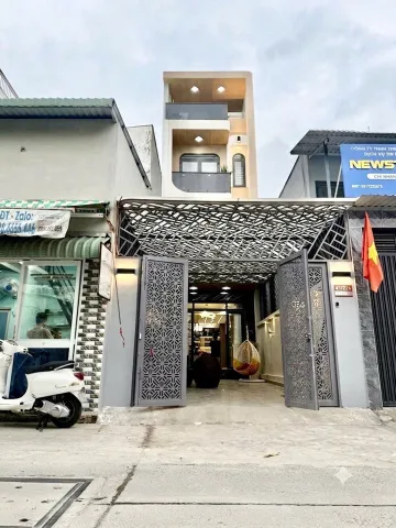 Bán Nhà riêng 117m2 có sẵn 97 m2 thổ cư giá 14.5 tỷ tại Đường Chuyên Dùng 9 Phường Phú Mỹ Quận 7 TP. Hồ Chí Minh
