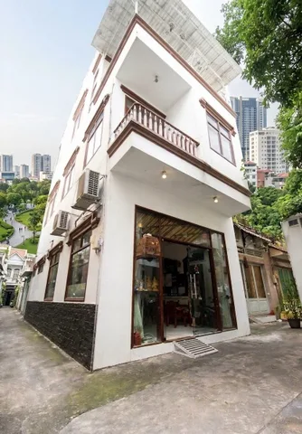 Quận 7 nhà gần Trường Đh Marketing 5x12m 2 tầng sân thượng Giá 5 tỷ 56