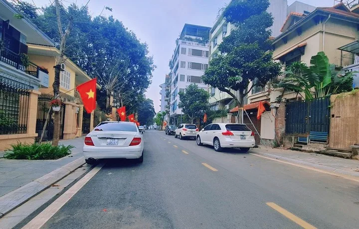 BÁN TOÀ APARTMENT MỚI ĐẸP SIÊU VIP PHỐ VÕNG THỊ-TÂY HỒ-ĐT 140M2 8 TẦNG MT 8.1M-GIÁ 114.5 TỶ