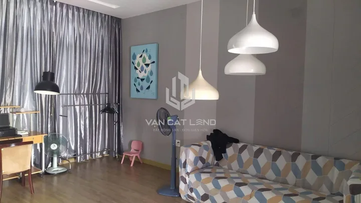 💎 **CHO THUÊ NHÀ NGUYÊN CĂN MẶT TIỀN HUỲNH THÚC KHÁNG – 240M² – 35 TRIỆU**