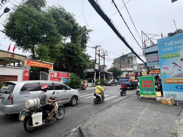 Bán Nhà Mặt Tiền 308 Nguyễn Văn Nghi, Phường 7, Quận Gò Vấp
