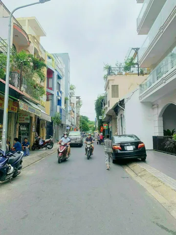 Bán Nhà Mặt Tiền 24 Huỳnh Khương Ninh, Phường Đa Kao, Quận 1