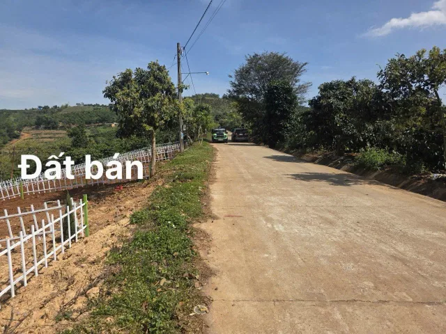 Bán Đất 220m2 có sẵn 136 m2 thổ cư giá 499 triệu tại - Chọn - Xã Nam Hà Huyện Lâm Hà Lâm Đồng