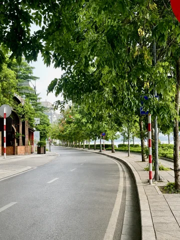Bán Nhà riêng 50m2 có sẵn 50 m2 thổ cư giá 19 tỷ tại Đường Trích Sài - Chọn - Phường Tây Hồ Hà Nội