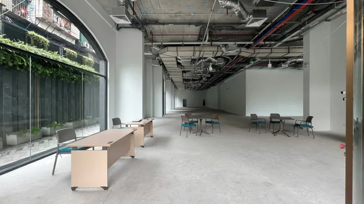 Bán Tầng1 Tòa nhà - Building 500m có sẵn 2340 m2 thổ cư giá 85 tỷ tại Nguyên Hồng Đống Đa Hà Nội