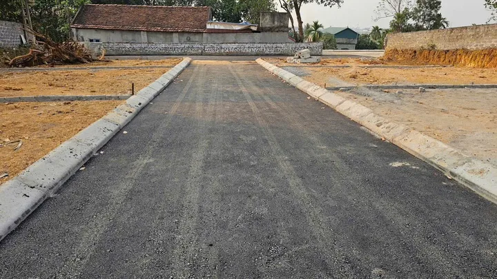 Bán Đất 70m2 có sẵn 60 m2 thổ cư giá 900 triệu tại - Chọn - Xã Phú Thành Huyện Lạc Thủy Hòa Bình