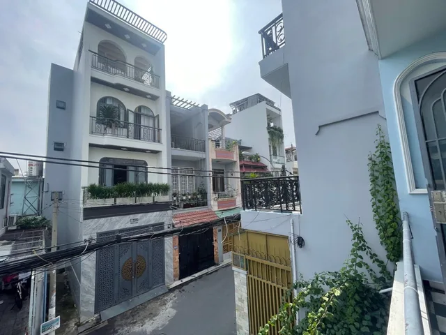 Gấp Bán Giảm Ngay 500 Tr - Nhà Đường 10M Kinh Doanh Tân Sơn Tân Bình 61m² Giá 6.5 Tỷ
