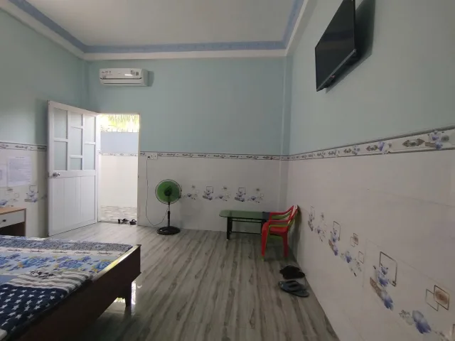 Bán Khách sạn 202.7m2 có sẵn 140.6 m2 thổ cư giá 3.3 tỷ tại - Chọn - Phường Phú Tân Thành phố Bến Tre Bến Tre