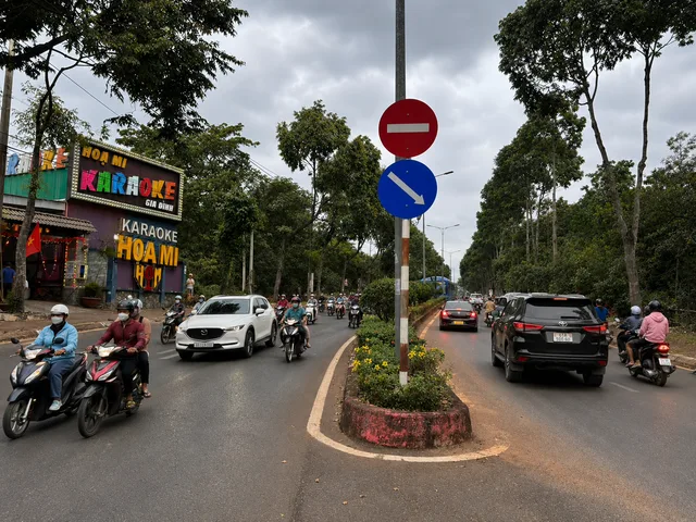 Bán Đất 157m2 có sẵn 90 m2 thổ cư giá 2.7 tỷ tại khúc đất Siêu Sạch không Quy Hoạch Đường Lê Duẩn P.Xuân Lộc Tp Đồng Nai