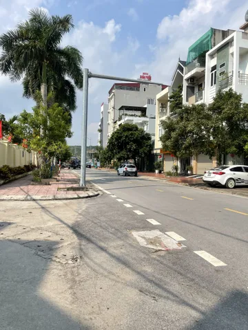 BÁN ĐẤT KTX SÁT HỒ HÙNG THẮNG,BÃI CHÁY,HẠ LONG