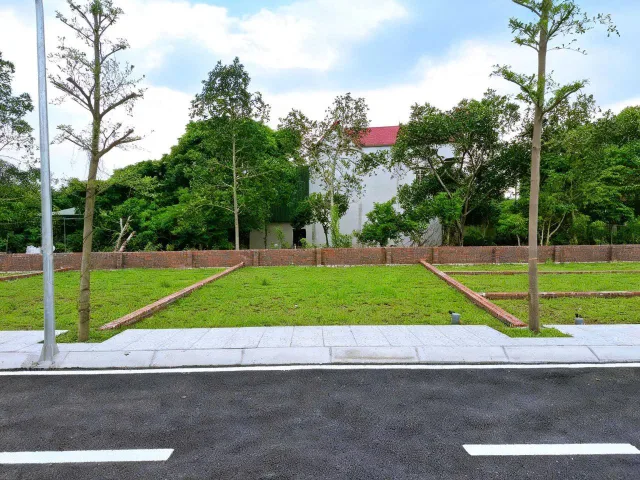 Bán Đất 100m2 có sẵn 100 m2 thổ cư giá 2.7 tỷ tại Đường Đồng Trạng - Chọn - Xã Hòa Lạc Hà Nội
