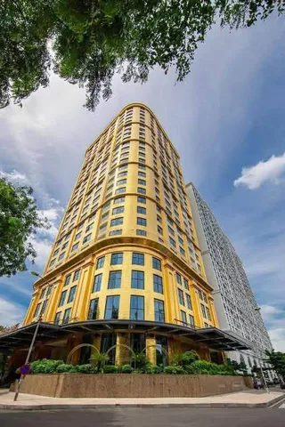 Bán khách sạn 6* Dolce By Wyndham Hanoi Golden Lake mặt hồ Giảng Võ 💥 Đẳng cấp dát vàng 24K – 2300m2 x 30 tầng, giá 5500 tỷ