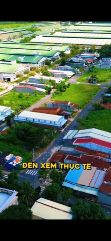bán kho xưởng 300m2 như hình nằm ngay cổng KCN Tây Ninh