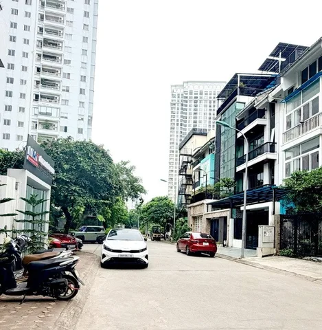Nhà riêng liền kề dt 120m2, mt 6m, mặt ngõ 3 ô tô tránh, có vỉa hè tại Đường An Dương Vương Phường Phú Thượng Quận Tây Hồ Hà Nội
