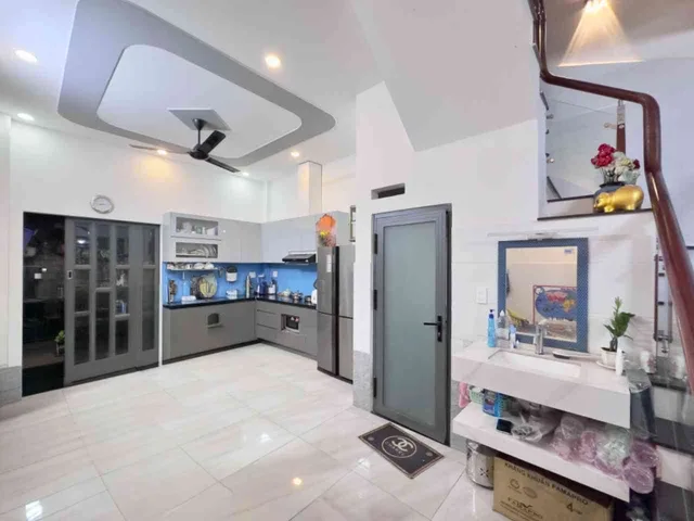 AN DƯƠNG VƯƠNG–HẺM XE TẢI NÉ NHAU–NHÀ 52M² 3 TẦNG–CHỈ 5,8 TỶ(G98)