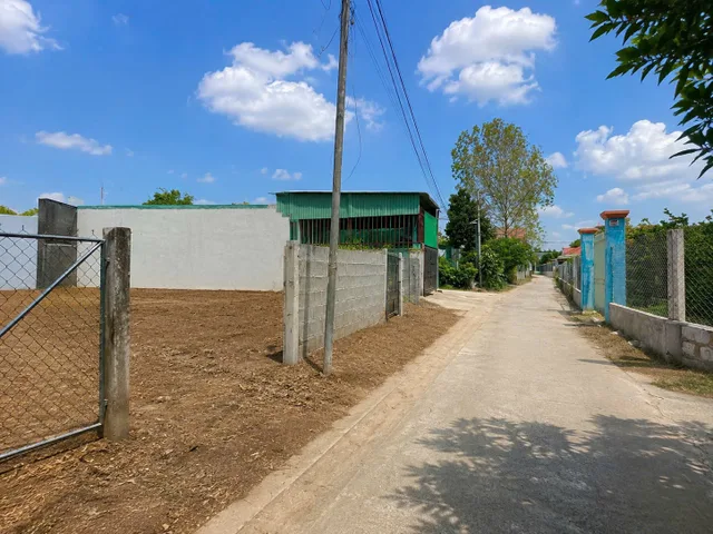 DUY NHẤT 1 LÔ – CHỦ NGỘP BÁN GẤP HƯƠNG LỘ 15