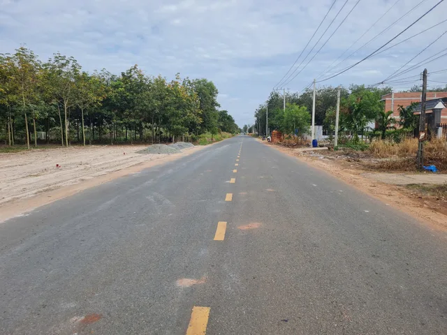 Bán Đất 550m2 có sẵn 120 m2 thổ cư giá 670 triệu tại Đường Cao Bá Quát Thị trấn Chơn Thành Thị xã Chơn Thành Bình Phước