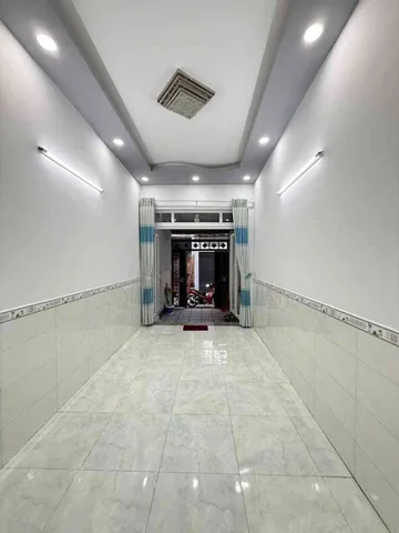 D2878* Nhà HXH N.Hậu 5.3m sát chợ Xóm Mới - Giá 4.x tỷ