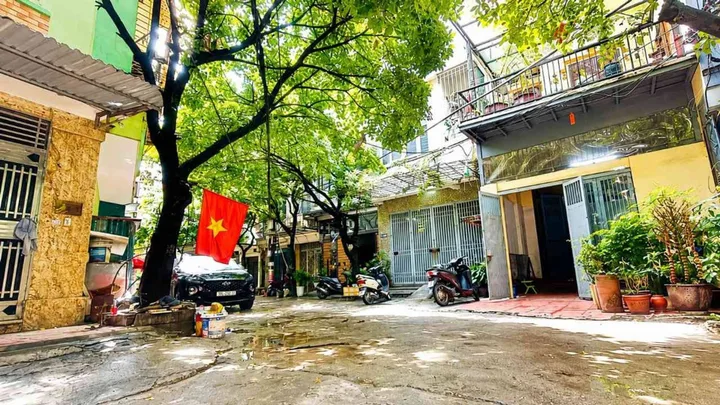 Bán Nhà riêng 82m2 có sẵn 82 m2 thổ cư giá 21000 tỷ tại Đường Bằng B Phường Đại Kim Quận Hoàng Mai Hà Nội