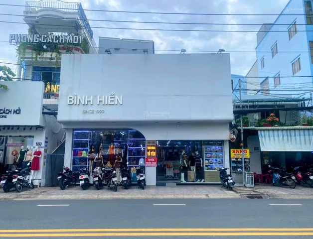 Cho thuê Mặt bằng kinh doanh 237.5m2 giá 80 triệu tại Đường Nguyễn Trung Trực Phường Vĩnh Lạc Thành phố Rạch Giá Kiên Giang