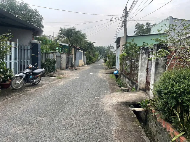 Bán Đất 156m2 có sẵn 120 m2 thổ cư giá 3.5 tỷ tại - Chọn - Xã Bình Sơn Huyện Long Thành Đồng Nai