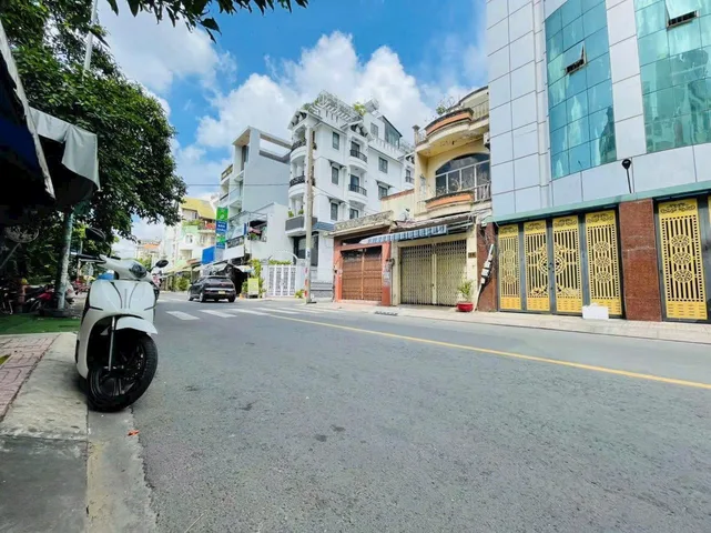 SAU LƯNG CĂN MT - GẦN NGÃ TƯ LẠC LONG QUÂN Âu CƠ - 4*16 - SỔ VUÔNG VỨC