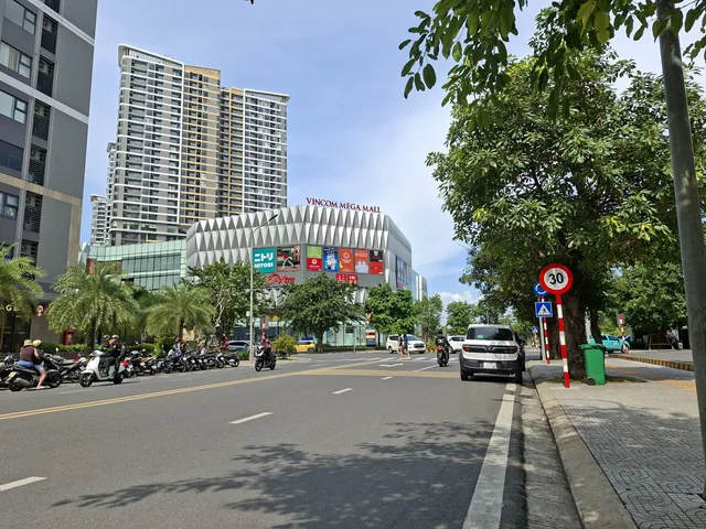 31tr/m2 gần Vinhomes ~19 phút Metro - 1km đầy đủ tiện ích - KDC hiện hữu - 4.55 tỷ 143m2