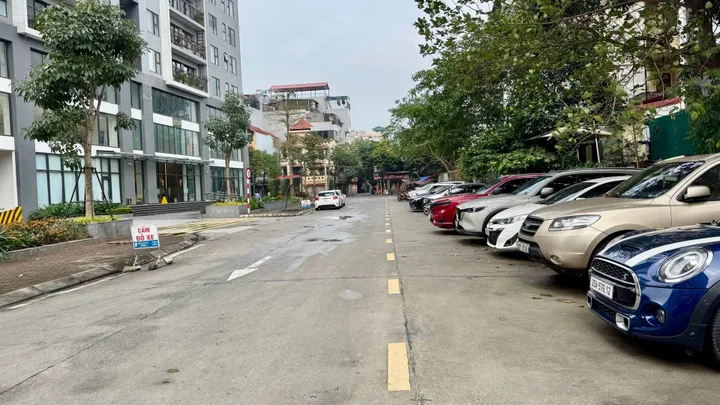 Bán Căn hộ chung cư 87m2 giá 8 tỷ tại - Chọn - Phường Ngọc Lâm Quận Long Biên Hà Nội