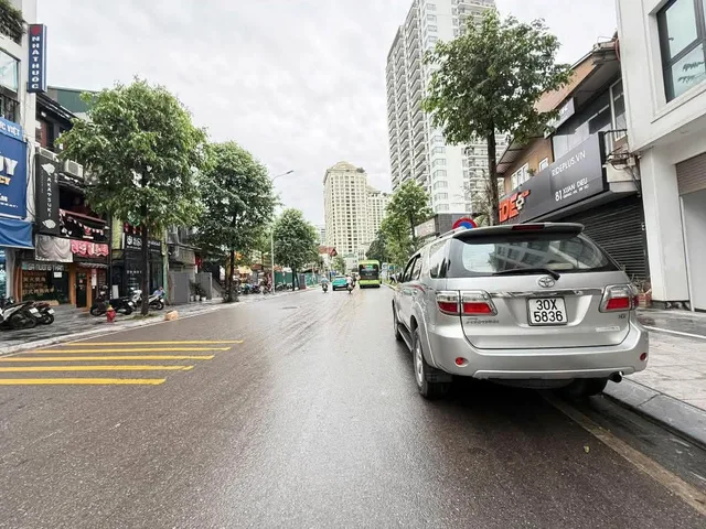 BÁN SIÊU PHẨM TOÀ VĂN PHÒNG VIP ĐẲNG CẤP NHẤT PHỐ  ÂU C-TÂY HỒ-DT 160M2 7 TẦNG MT 10M-GIÁ 149.5 TỶ