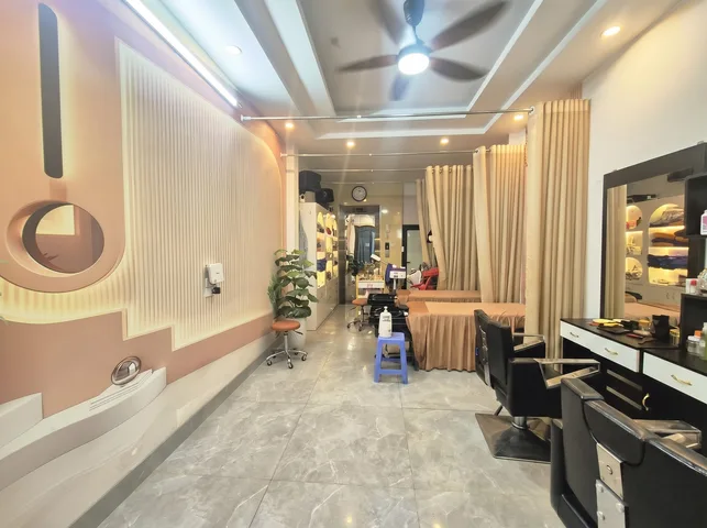 Nhà đẹp Hoàng Mai - Ngõ thông kinh doanh - Ô tô qua nhà