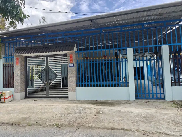 Bán nhà 540m2 có sẵn 540 m2 thổ cư giá 3.5 tỷ gần trạm y tế phường Tân Hội nay là phường Tân Ngãi, tỉnh Vĩnh Long