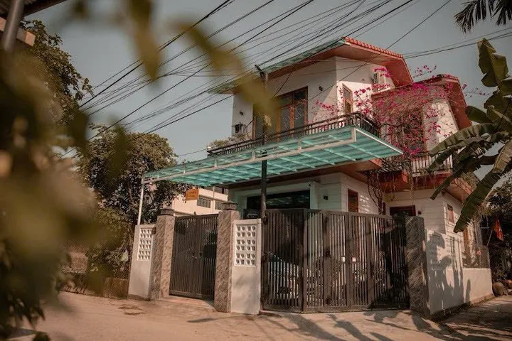 🏡 BÁN HOMESTAY 2 TẦNG – 2 MẶT TIỀN – CÁCH NGUYỄN HOÀNG QH 54M CHỈ 70M – 3,6x TỶ